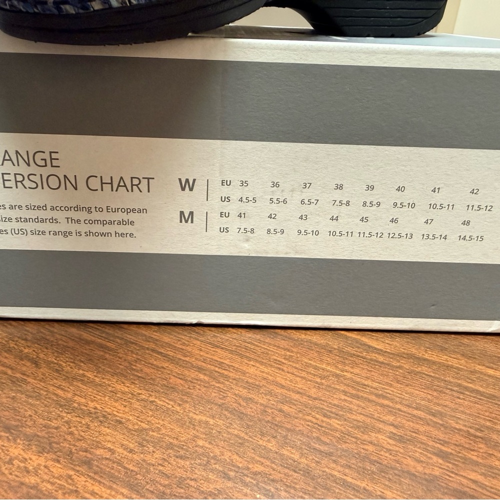 Dansko Nursing clog - Picture 3 of 9